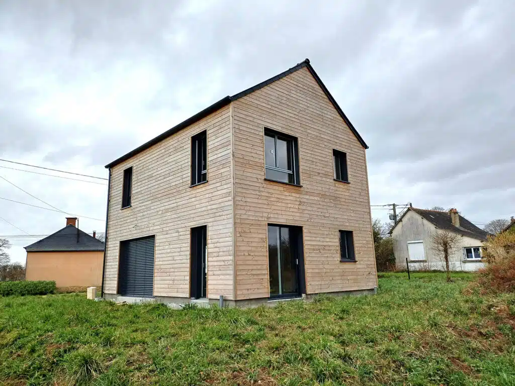 facade-arriere-construction-maison-passiva-ossature-bois_2025_01